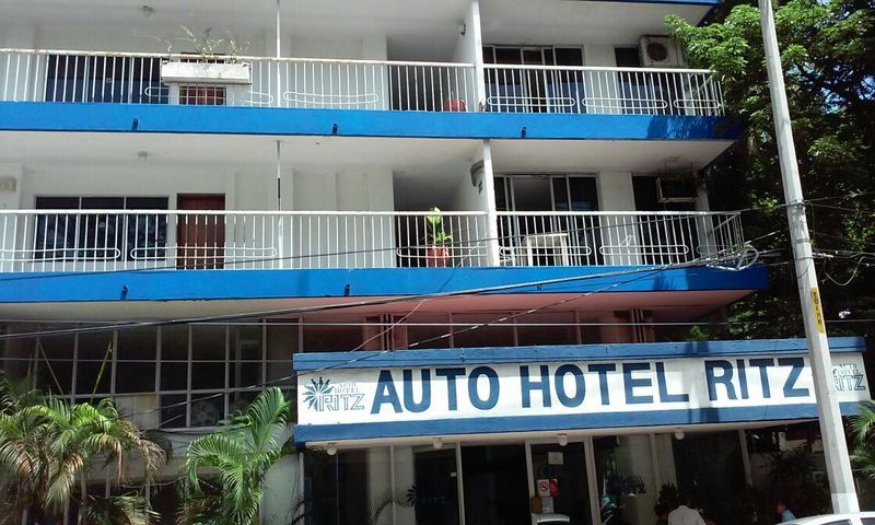 Auto Hotel Ritz Acapulco Exteriör bild